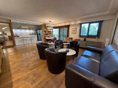 For sale Arles 4 rooms 122 m2 Bouches du Rhone (13200) photo 0