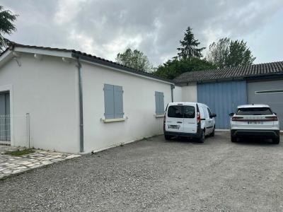 Annonce Location Commerce Tresses 33