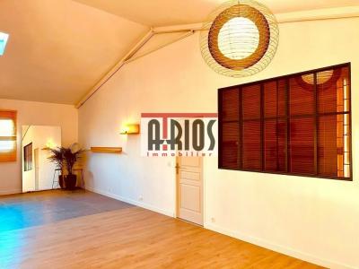 For rent Crau 6 rooms Var (83260) photo 2