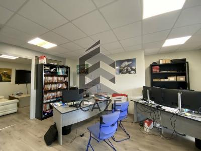 Louer Commerce Pompignac 32844 euros