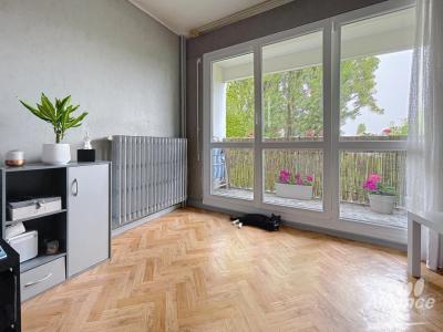 For sale Montbeliard 3 rooms 64 m2 Doubs (25200) photo 2