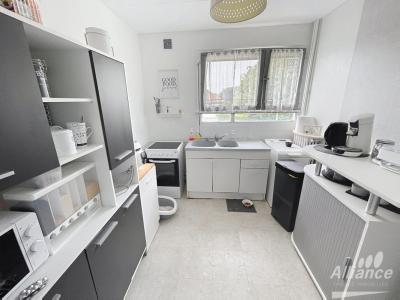 For sale Montbeliard 3 rooms 64 m2 Doubs (25200) photo 4