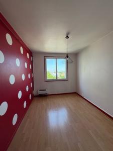 For rent Bordeaux 4 rooms 70 m2 Gironde (33200) photo 2