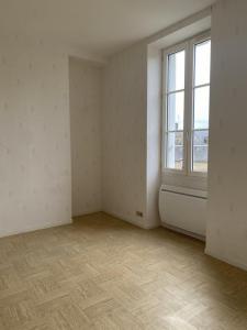 Louer Appartement Vatan 420 euros