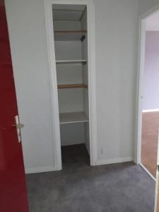 For rent Blanc 4 rooms 73 m2 Indre (36300) photo 3