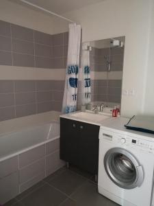 For rent Gratentour 3 rooms 62 m2 Haute garonne (31150) photo 2