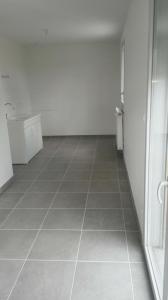 Louer Maison 84 m2 Saint-emiland