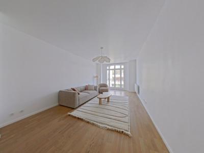 For rent Paris-16eme-arrondissement 5 rooms 121 m2 Paris (75016) photo 1