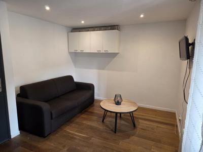 For rent Artigues-pres-bordeaux BORDEAUX 1 room 18 m2 Gironde (33370) photo 0