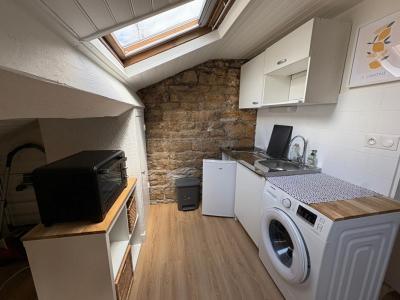 For rent Lyon-3eme-arrondissement 1 room 25 m2 Rhone (69003) photo 2