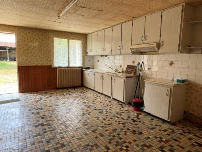For sale Ruffec 7 rooms 162 m2 Charente (16700) photo 4