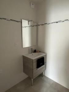For rent Olonne-sur-mer 2 rooms 42 m2 Vendee (85340) photo 3