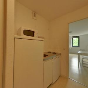 For rent Nantes 1 room 23 m2 Loire atlantique (44300) photo 2