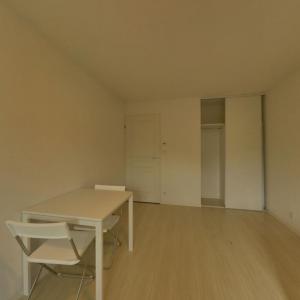 For rent Nantes 1 room 23 m2 Loire atlantique (44300) photo 3
