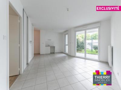 For sale Nantes 2 rooms 44 m2 Loire atlantique (44300) photo 2