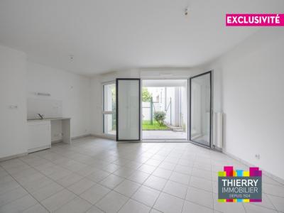 For sale Nantes 2 rooms 44 m2 Loire atlantique (44300) photo 3