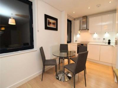For rent Paris-18eme-arrondissement 2 rooms 49 m2 Paris (75018) photo 2