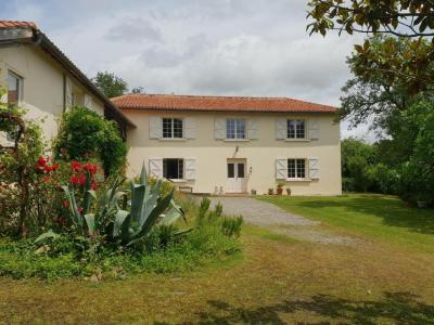 For sale Trie-sur-baise 9 rooms 266 m2 Hautes pyrenees (65220) photo 0