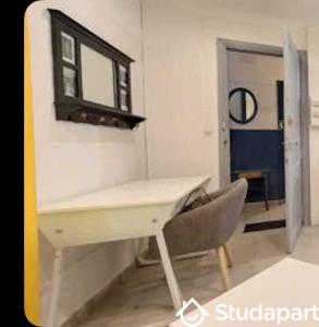 For rent Beziers 1 room 30 m2 Herault (34500) photo 2