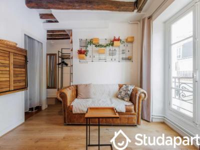 Louer Appartement Paris-7eme-arrondissement 2100 euros