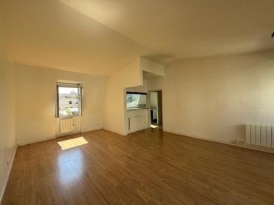 Louer Appartement 64 m2 Paris-19eme-arrondissement