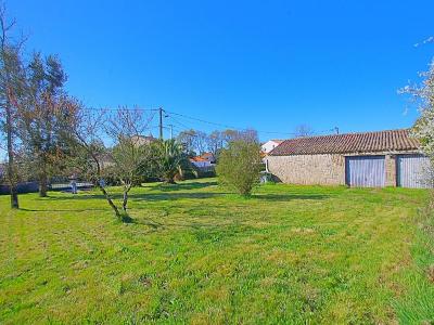 For sale 6 rooms 104 m2 Vendee (85150) photo 3