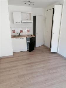 For rent Paris-13eme-arrondissement 1 room 18 m2 Paris (75013) photo 0
