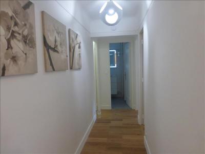 For rent Paris-15eme-arrondissement 3 rooms 62 m2 Paris (75015) photo 3