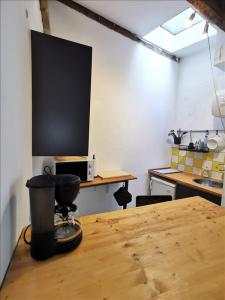 For rent Paris-18eme-arrondissement 1 room 21 m2 Paris (75018) photo 2