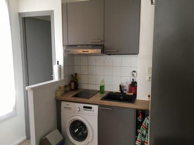 For rent Bordeaux 2 rooms 30 m2 Gironde (33000) photo 1