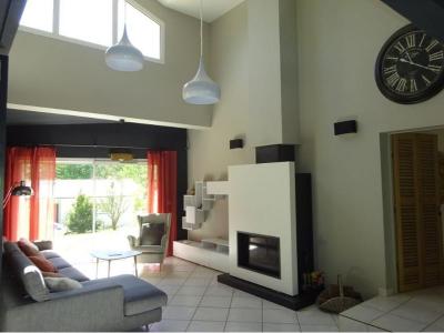 Louer Maison 220 m2 Sadirac