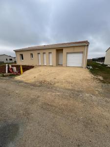 For rent Neuville-de-poitou 4 rooms 89 m2 Vienne (86170) photo 0