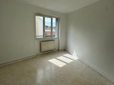 For sale Oullins 4 rooms 88 m2 Rhone (69600) photo 1