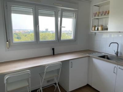 For sale Reims 3 rooms 55 m2 Marne (51100) photo 2