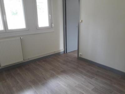 Louer Appartement 46 m2 Portieux