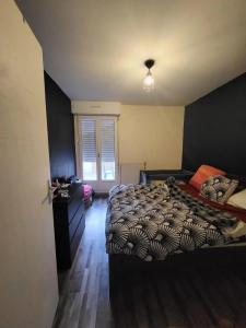For sale Plaisir 2 rooms 45 m2 Yvelines (78370) photo 4