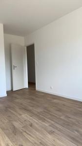 For rent Vezin-le-coquet 3 rooms 67 m2 Ille et vilaine (35132) photo 3