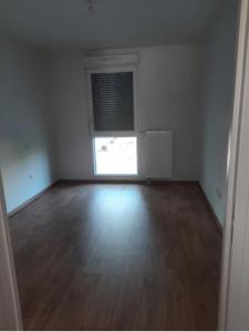 Louer Appartement 66 m2 Armentieres