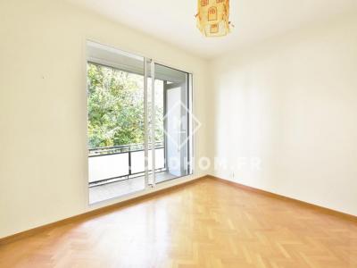 For sale Marseille-8eme-arrondissement 4 rooms 91 m2 Bouches du Rhone (13008) photo 2