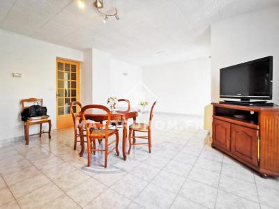 For sale Marseille-9eme-arrondissement 4 rooms 63 m2 Bouches du Rhone (13009) photo 2