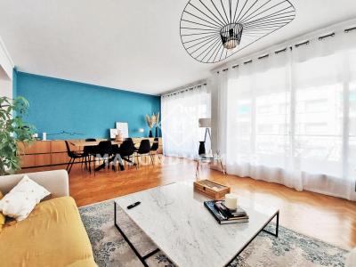 For sale Marseille-8eme-arrondissement 4 rooms 125 m2 Bouches du Rhone (13008) photo 1