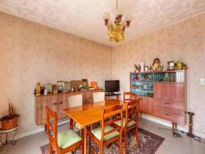 For sale Vaulx-en-velin 3 rooms 77 m2 Rhone (69120) photo 2