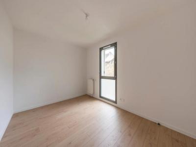 For sale Melun 2 rooms 43 m2 Seine et marne (77000) photo 3