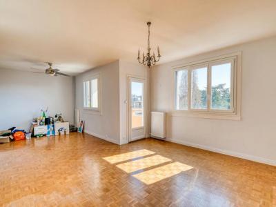 For sale Sainte-foy-les-lyon 3 rooms 81 m2 Rhone (69110) photo 3