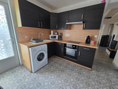 For sale Tour-du-crieu 5 rooms 114 m2 Ariege (09100) photo 2