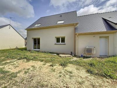 For sale Segre 6 rooms 106 m2 Maine et loire (49500) photo 1