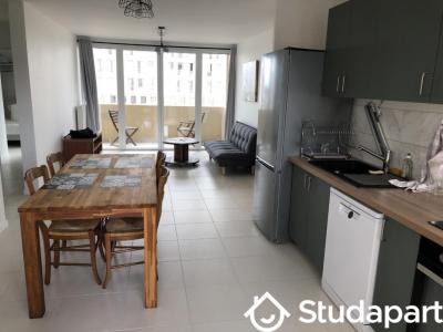 For rent Bordeaux 1 room 11 m2 Gironde (33800) photo 2