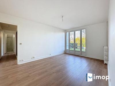 For sale Nanterre 3 rooms 55 m2 Hauts de Seine (92000) photo 1