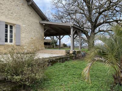 For sale 9 rooms 250 m2 Gironde (33790) photo 1