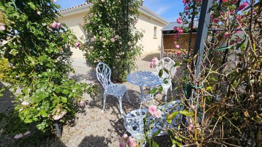 For sale Magalas 4 rooms 117 m2 Herault (34480) photo 2